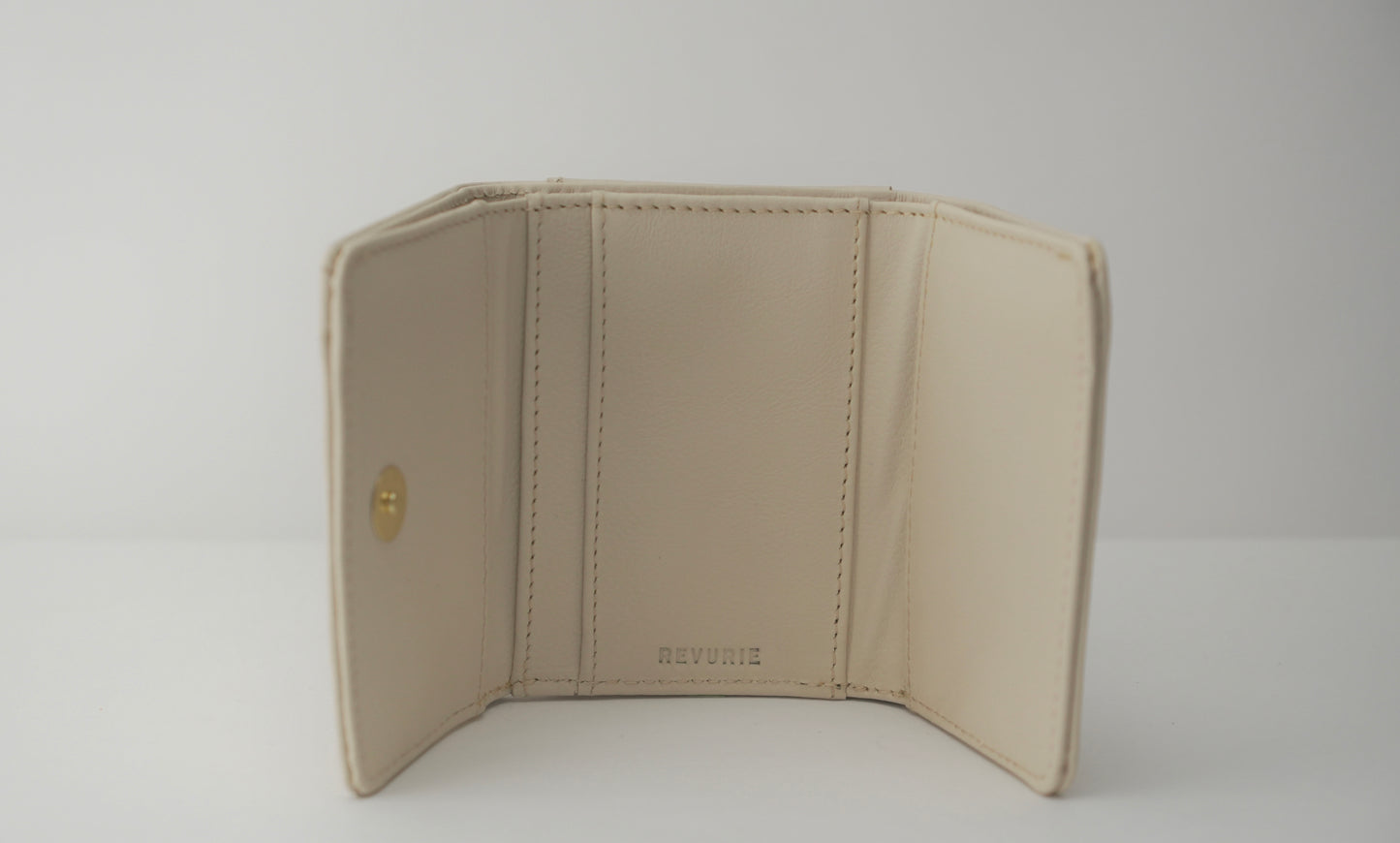 Cartera beige Champagne